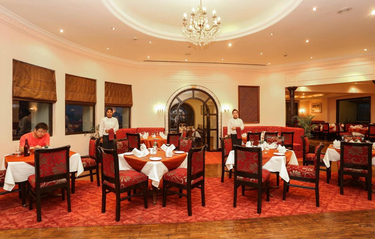 Grand Hotel קטמנדו מראה חיצוני תמונה