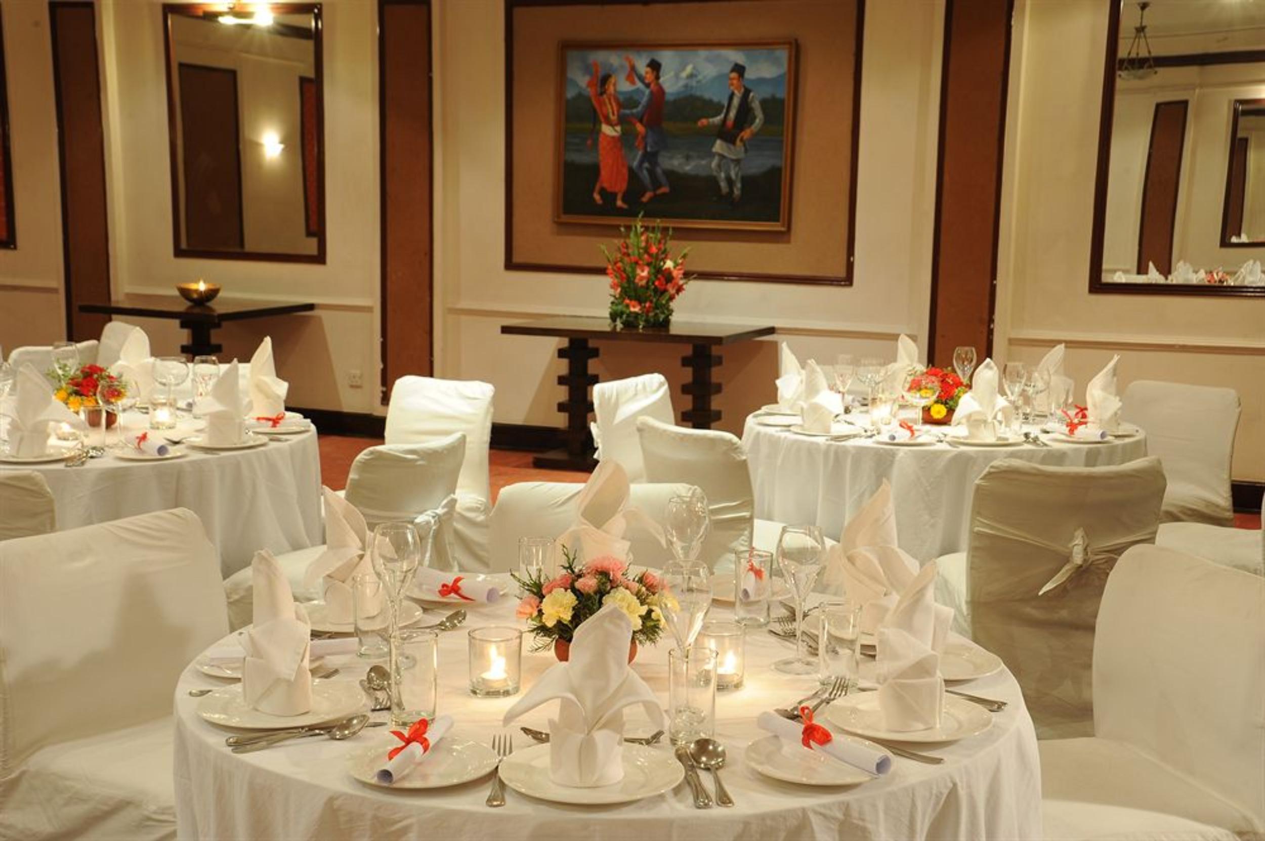 Grand Hotel קטמנדו מראה חיצוני תמונה