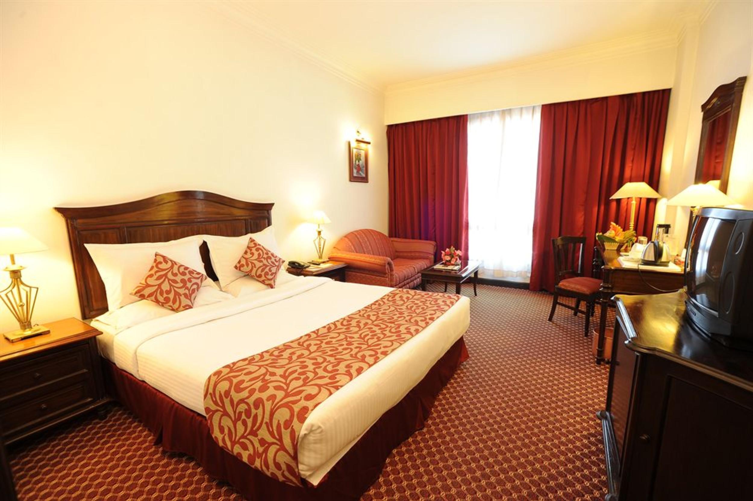 Grand Hotel קטמנדו מראה חיצוני תמונה