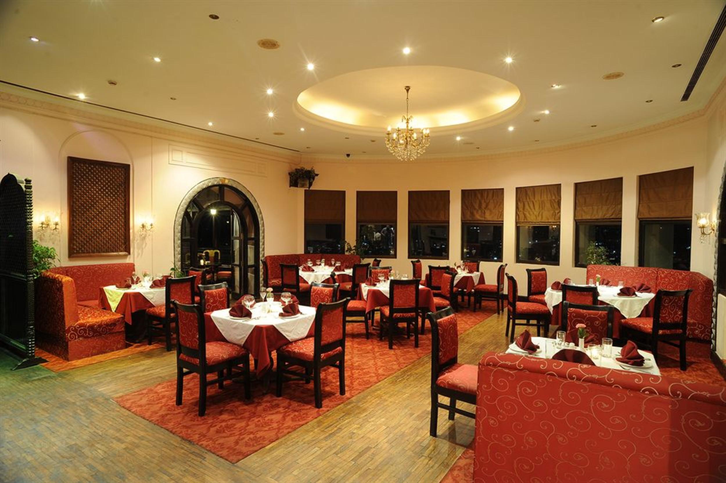 Grand Hotel קטמנדו מראה חיצוני תמונה