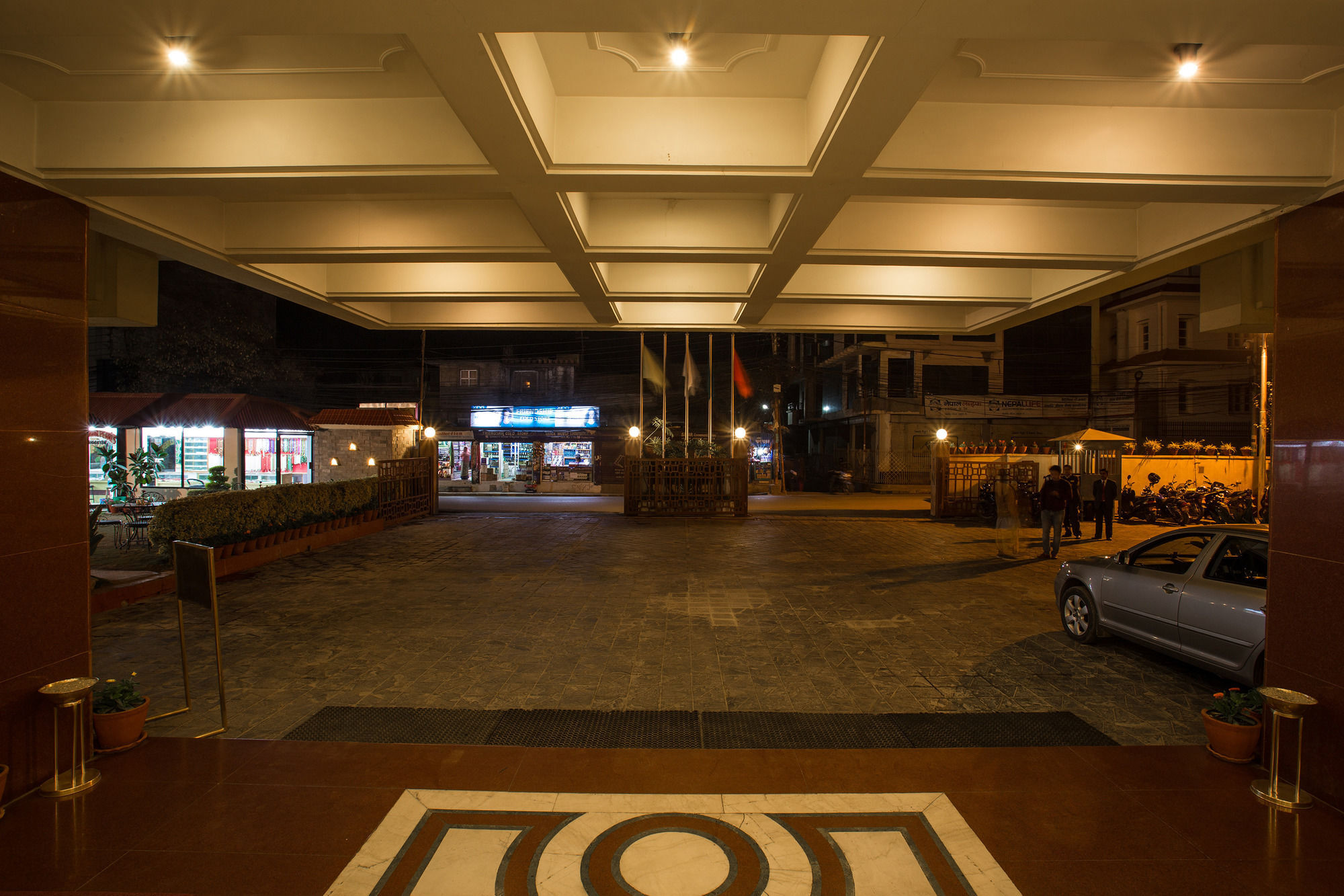 Grand Hotel קטמנדו מראה חיצוני תמונה